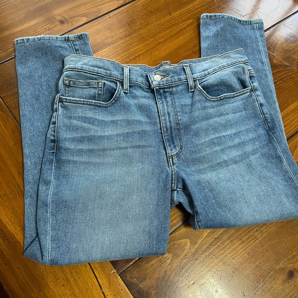 Joe's Jeans Slim Men’s Jeans in Light Blue Wash